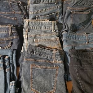 9 pair lot/bundle woman jeans
